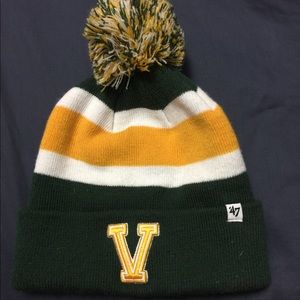UVM winter hat